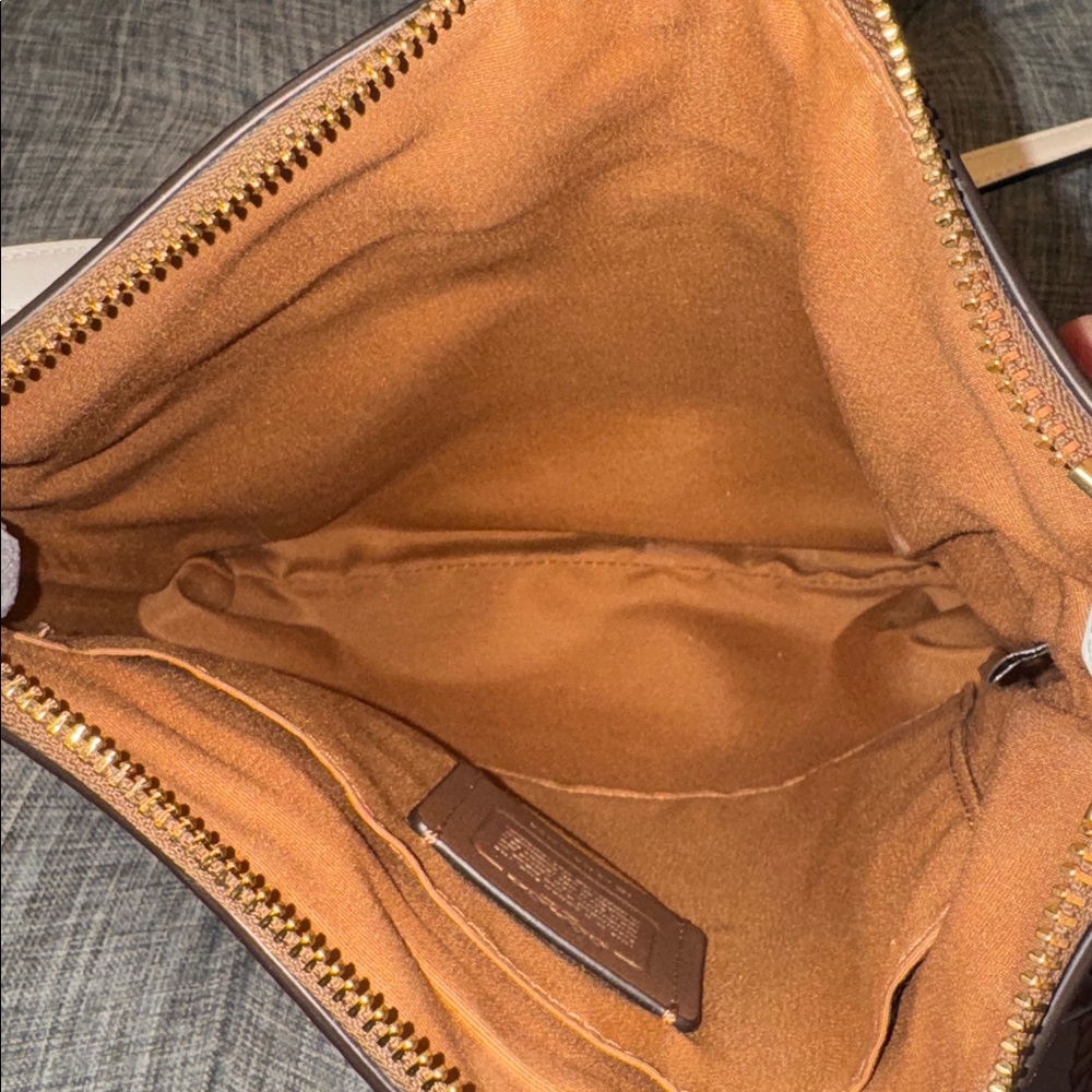 Coach Crossbody Brown Cream Rowan File Signature Bag - Picture 11 of 17